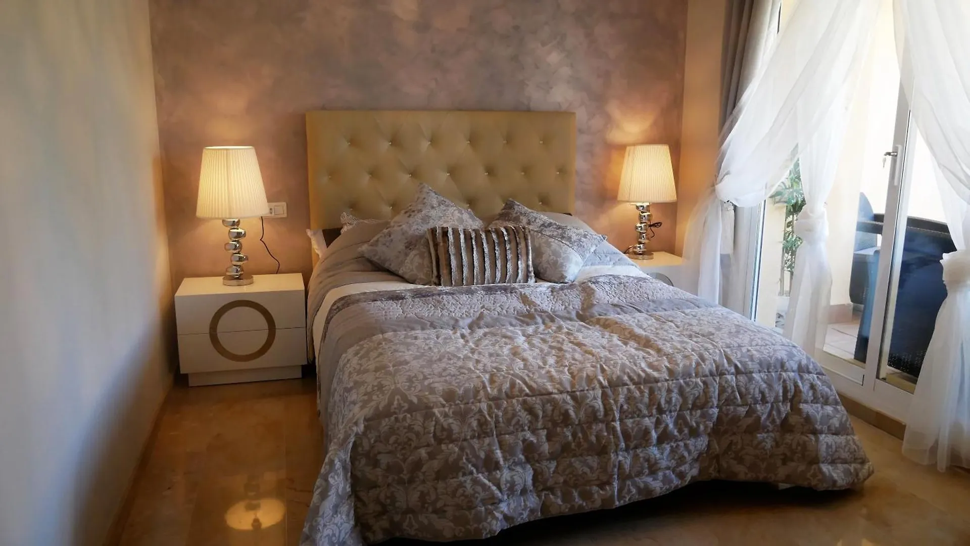 Hillside Suite Mijas Costa Sitio de Calahonda 0*,